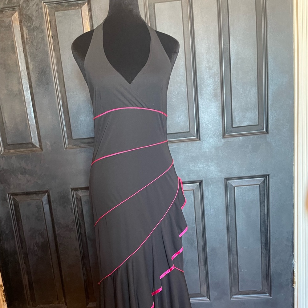 Black/hot pink formal